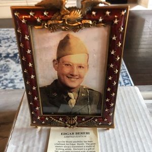 Edgar Berebi patriotic frame Limited Edition